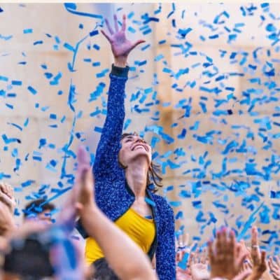Granotes al cel Tortosa – espectacle participatiu de Banda Esfèrica